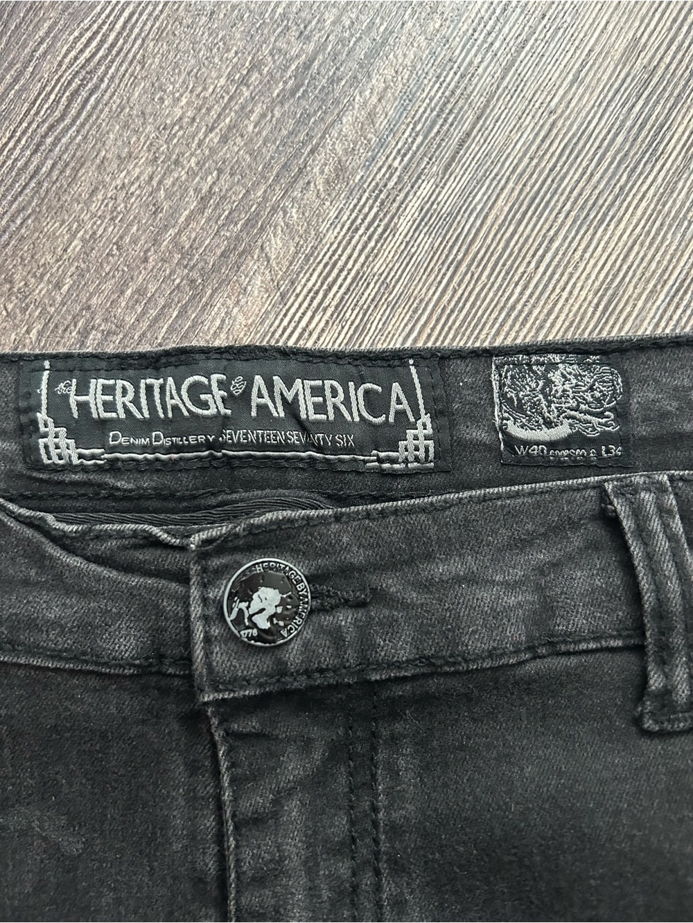 EUC Mens Heritage America 1776 Denim Distillery Distress Patchwork Punk Goth - Picture 12 of 13